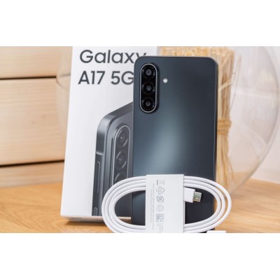 Smartphone Samsung Galaxy A17 4G 6Go 128Go - Noir